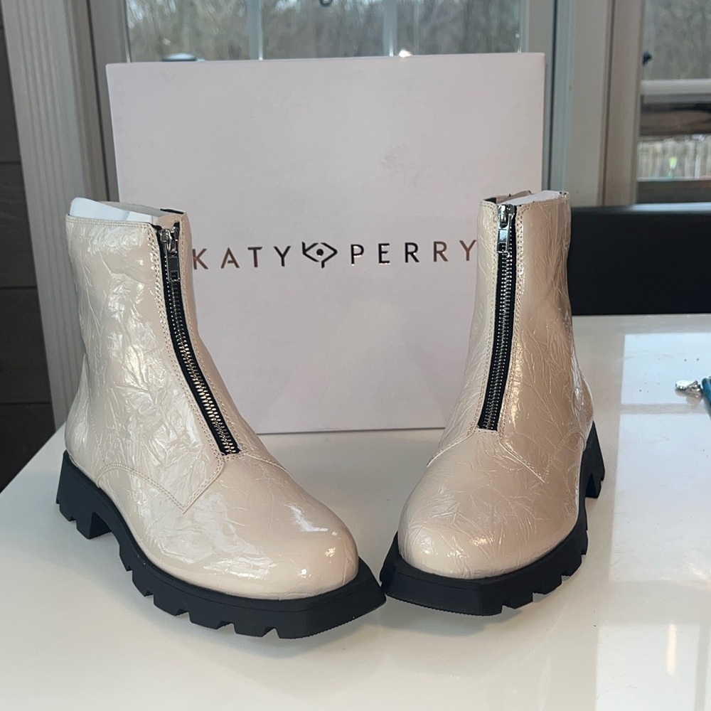 Katy Perry Collections 9.5 Women's The Daarling Combat Boot Cream Leather #biker